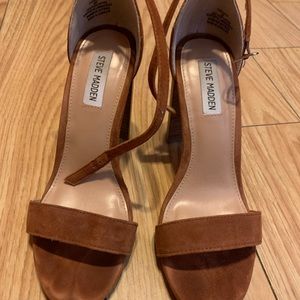 Steve Madden Shoes - Steve Madden brown heels size 8 Steve Madden Shoes - Steve Madden brown heels size 8